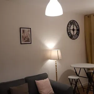 Le Petit Savigny- Proche D'orly Appartement Savigny-sur-Orge